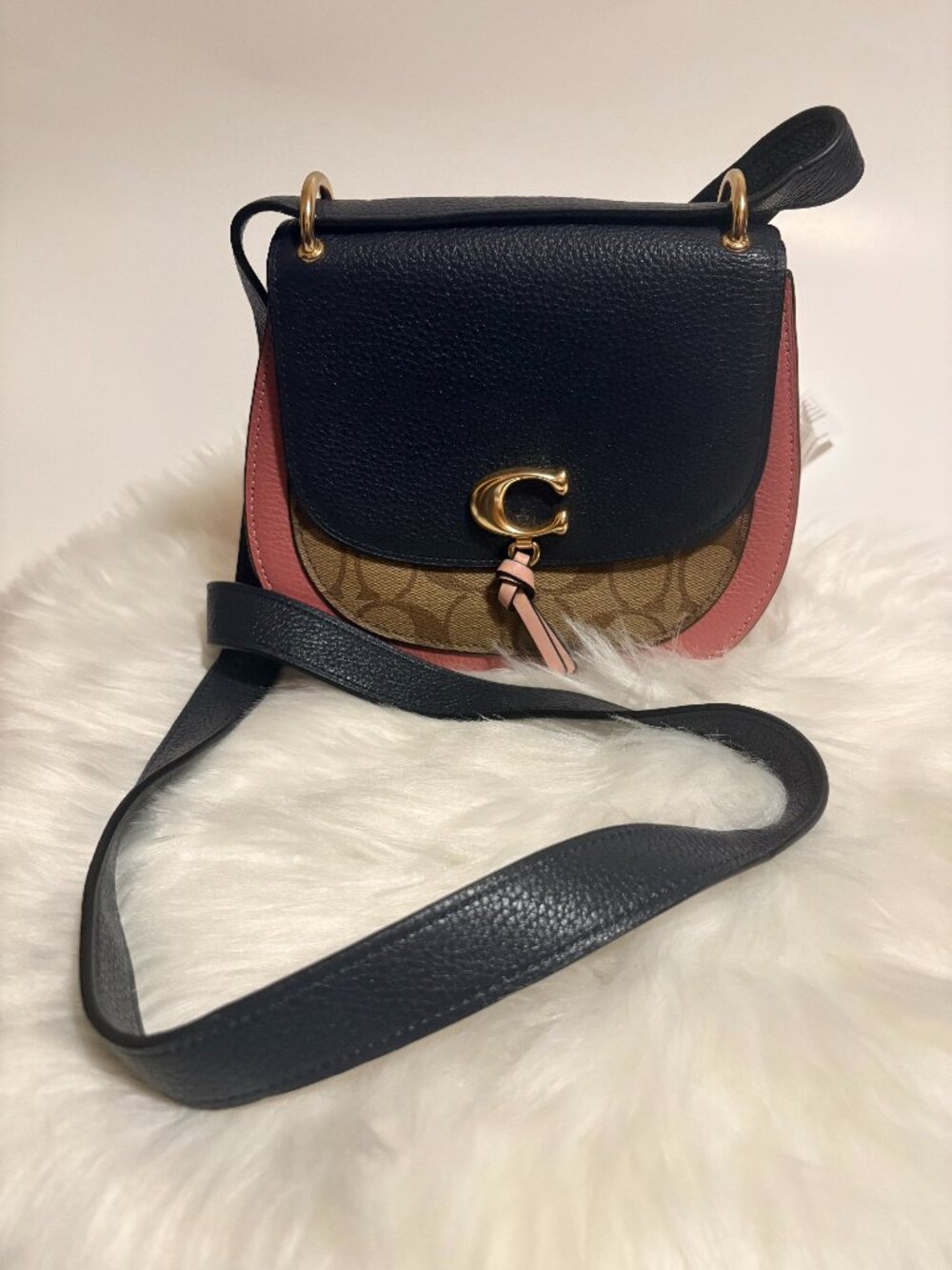 Coach Willow Saddle Bag Signature Canvas Colorblock Pink Leather Crossbody NWOT